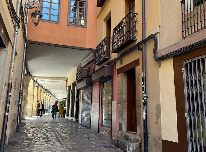 Bermudo Iii Plaza Mayor De Apartman